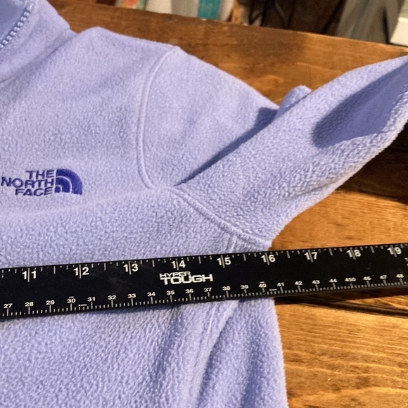 The North Face Fleece Jacket - Picture 8 of 9